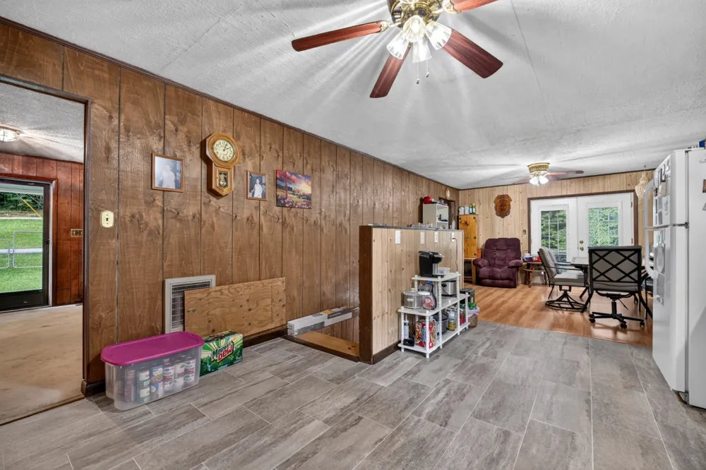 582 Spencer Dr Spencer, TN 38585