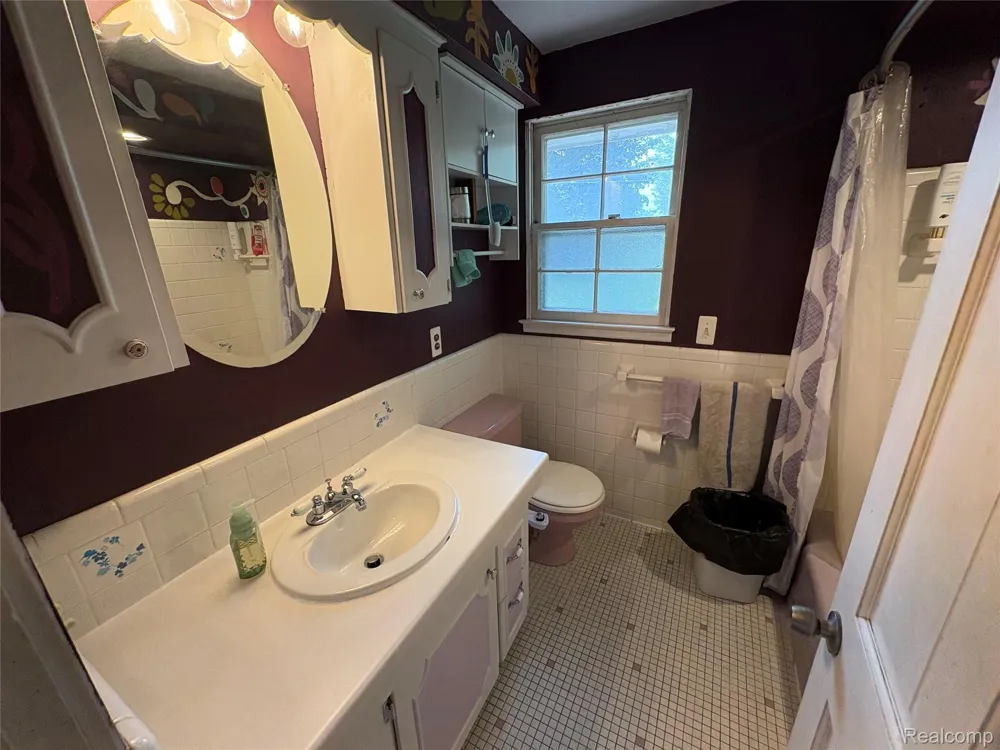 3125 Elk Street Port Huron City, MI 48060