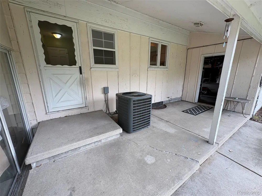 3125 Elk Street Port Huron City, MI 48060