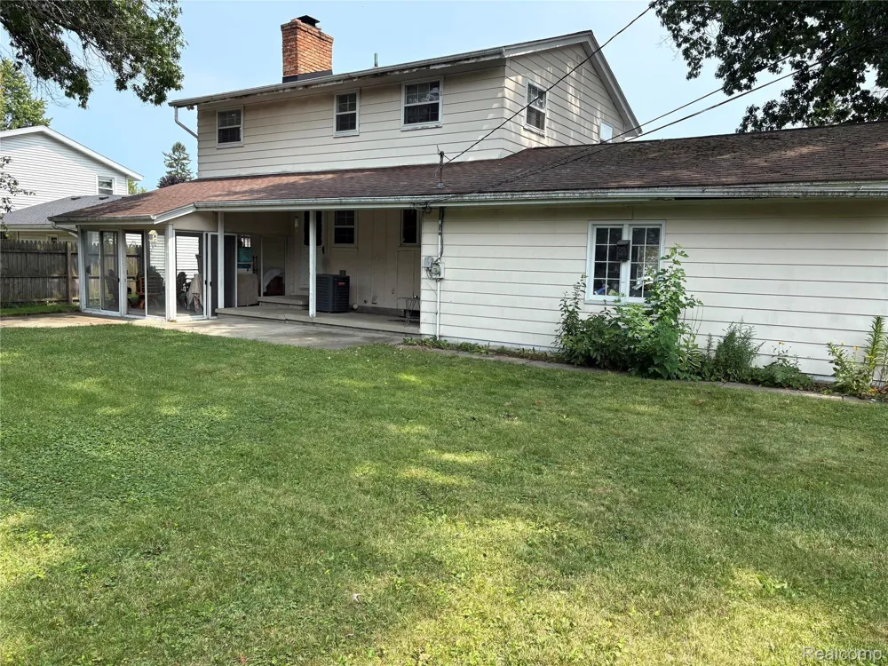 3125 Elk Street Port Huron City, MI 48060