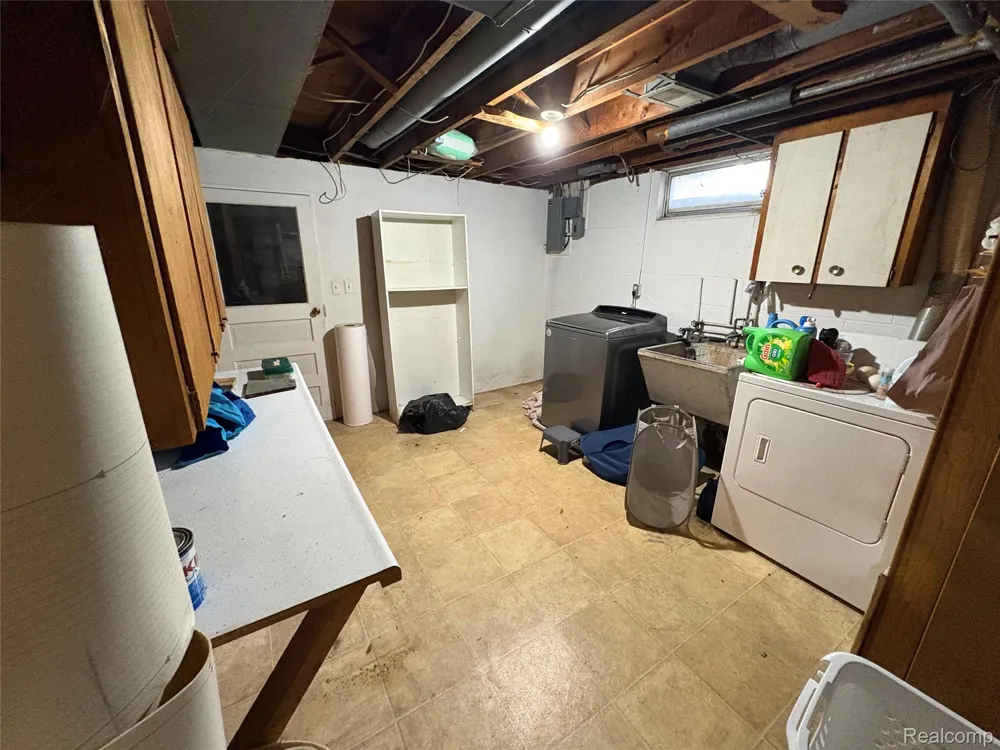3125 Elk Street Port Huron City, MI 48060
