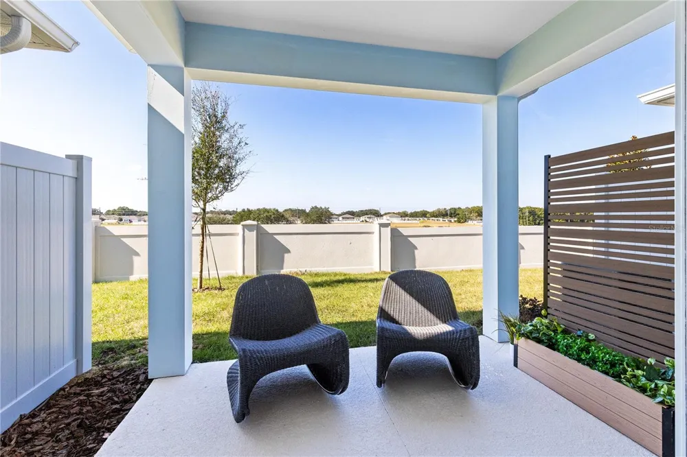 4356 CHESTER SPRINGS BOULEVARD Davenport, FL 33837