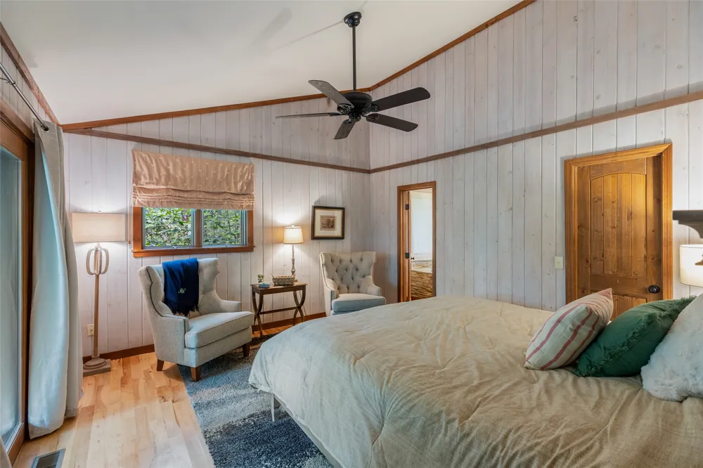 99 Balsam Lane Highlands, NC 28741