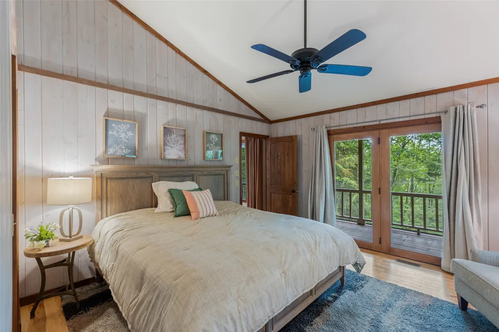 99 Balsam Lane Highlands, NC 28741