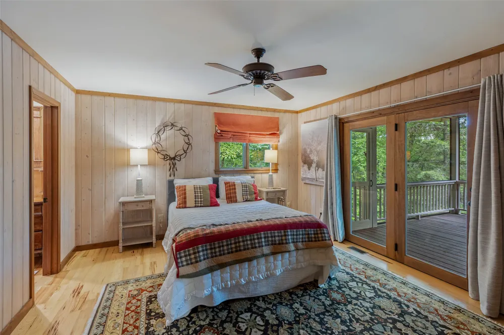 99 Balsam Lane Highlands, NC 28741