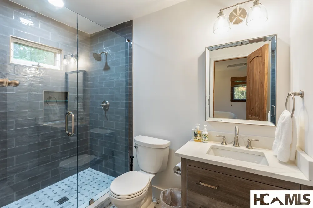 99 Balsam Lane Highlands, NC 28741