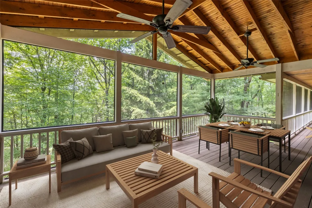 99 Balsam Lane Highlands, NC 28741