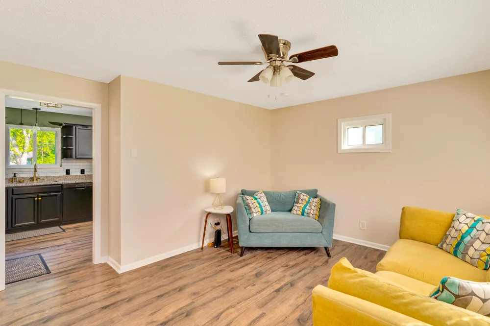 4056 E Freedom Circle Ooltewah, TN 37363