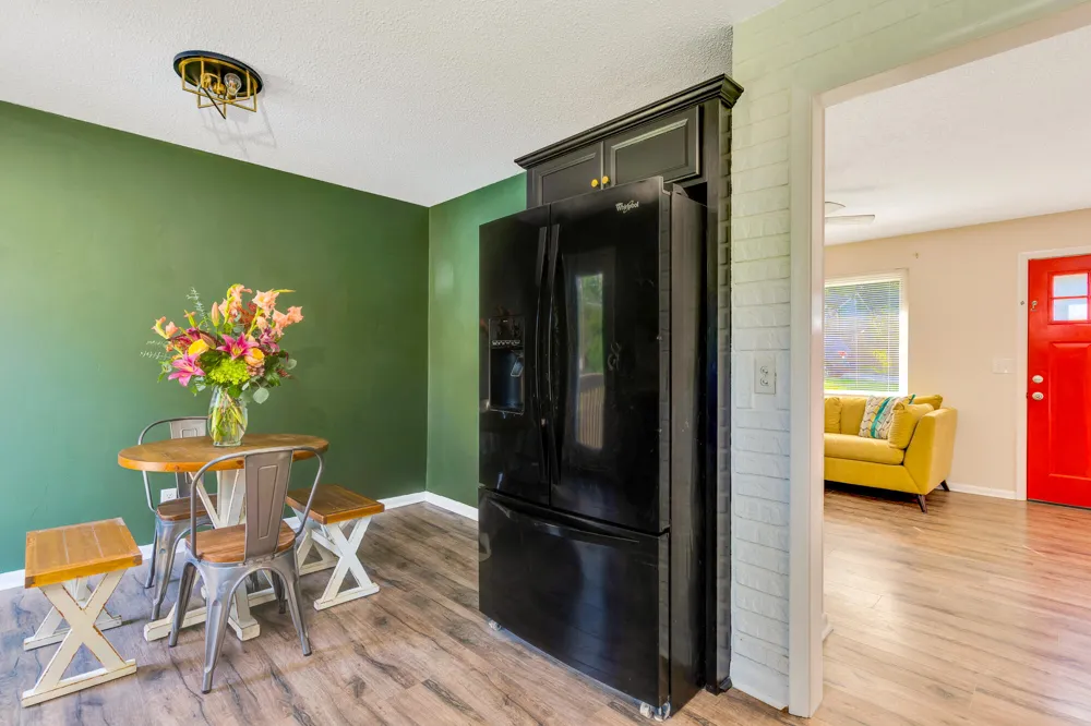 4056 E Freedom Circle Ooltewah, TN 37363