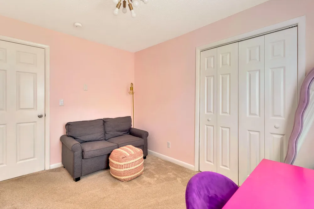4056 E Freedom Circle Ooltewah, TN 37363