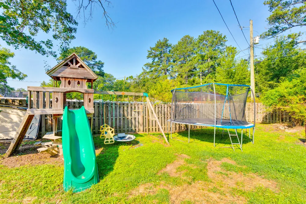 4056 E Freedom Circle Ooltewah, TN 37363