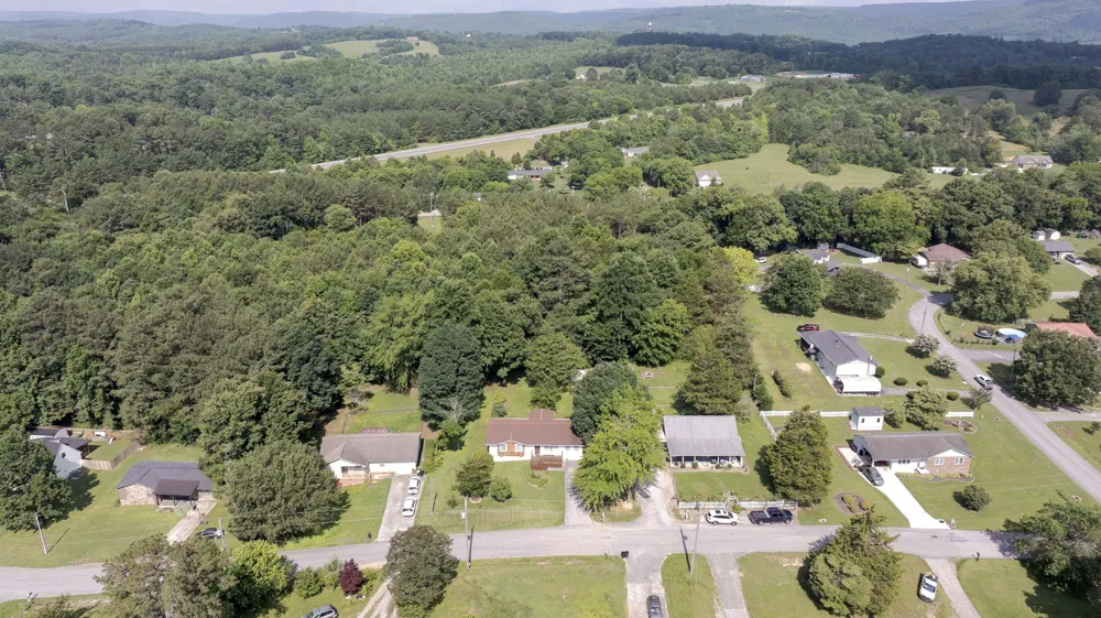 418 Haywood Lane Dayton, TN 37321