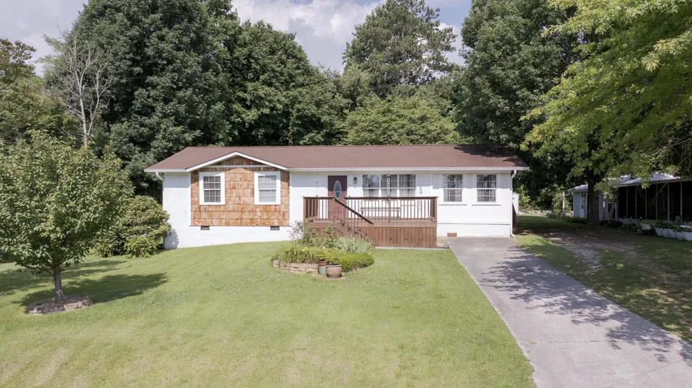 418 Haywood Lane Dayton, TN 37321