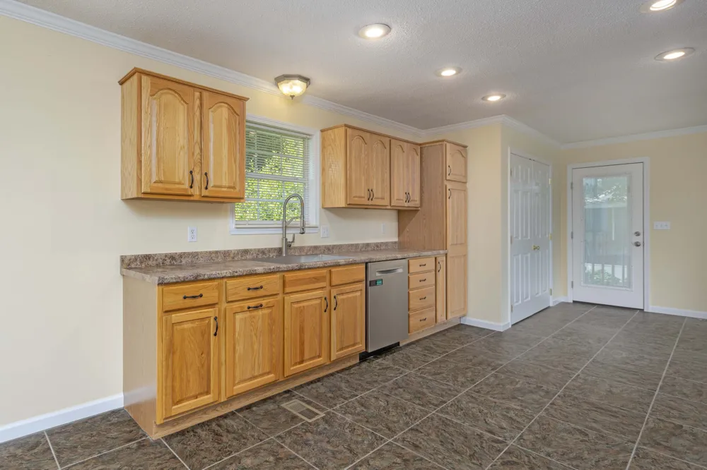 418 Haywood Lane Dayton, TN 37321