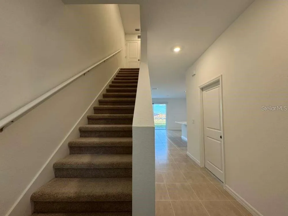 7629 WATERSCAPE DRIVE Groveland, FL 34736