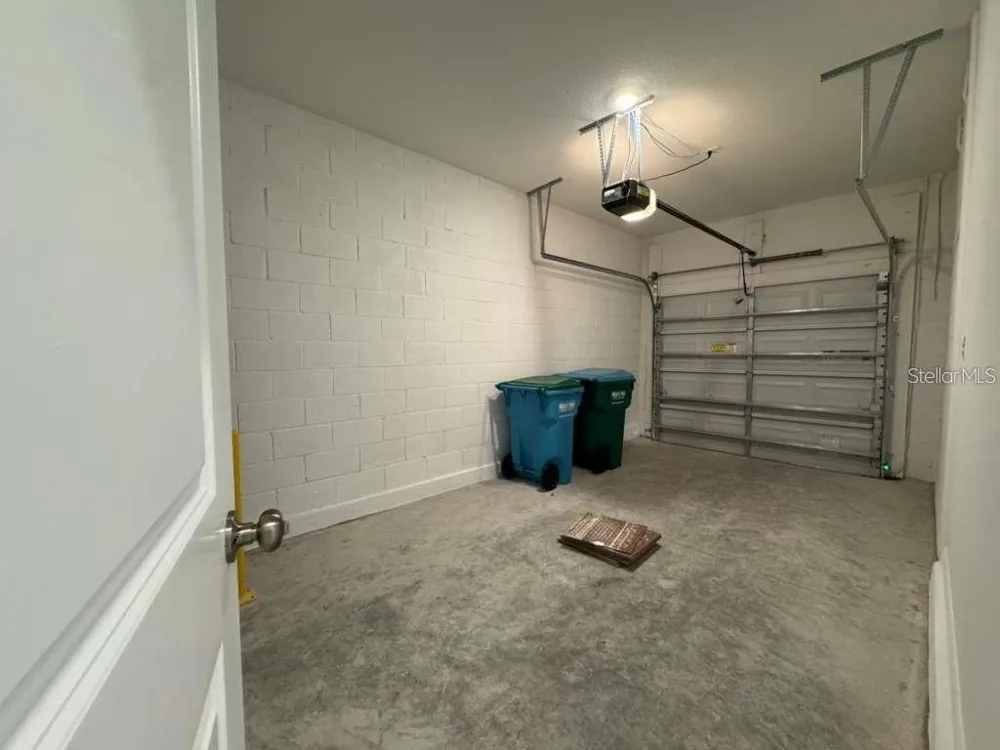 7629 WATERSCAPE DRIVE Groveland, FL 34736