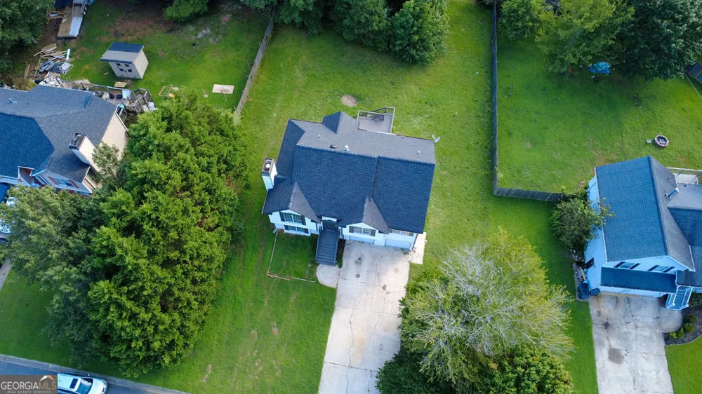 2774 Old Barn TRL Powder Springs, GA 30127