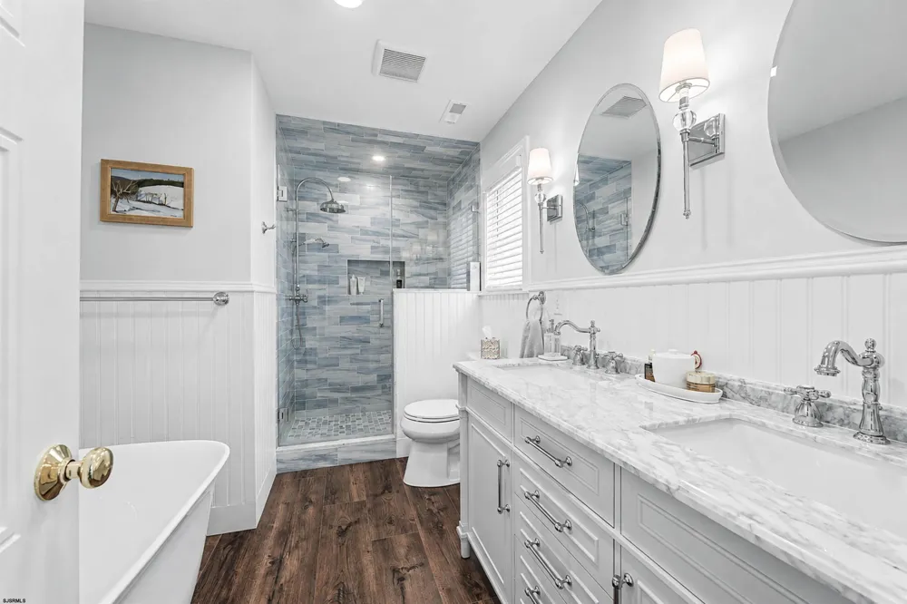 745 5th Street Somers Point, NJ 08244