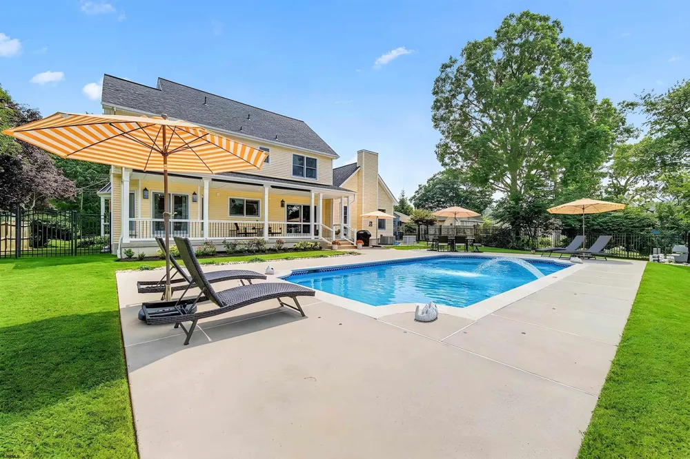 745 5th Street Somers Point, NJ 08244