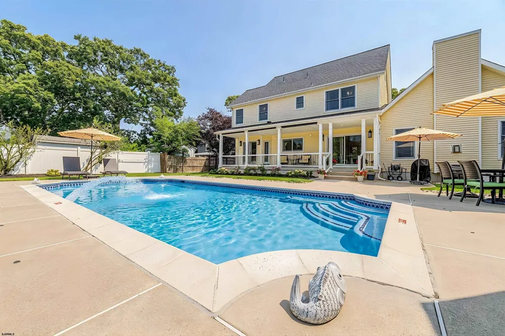 745 5th Street Somers Point, NJ 08244