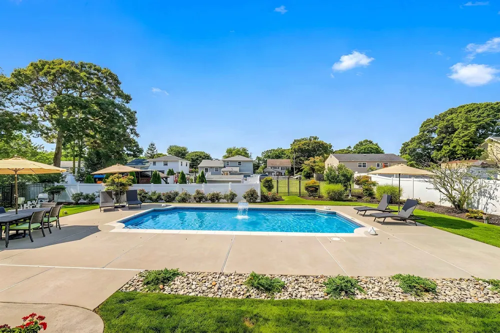 745 5th Street Somers Point, NJ 08244