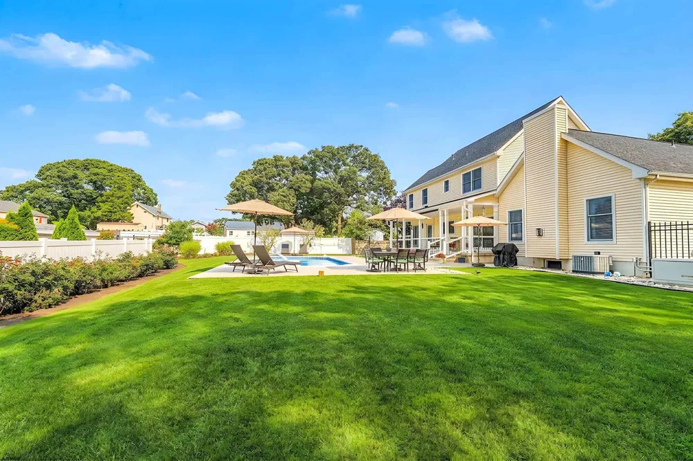745 5th Street Somers Point, NJ 08244