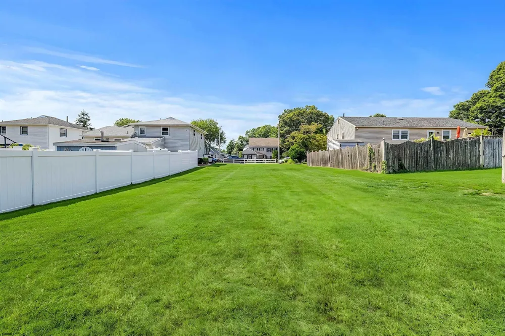 745 5th Street Somers Point, NJ 08244