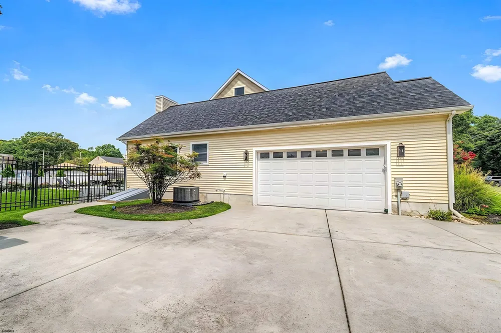 745 5th Street Somers Point, NJ 08244