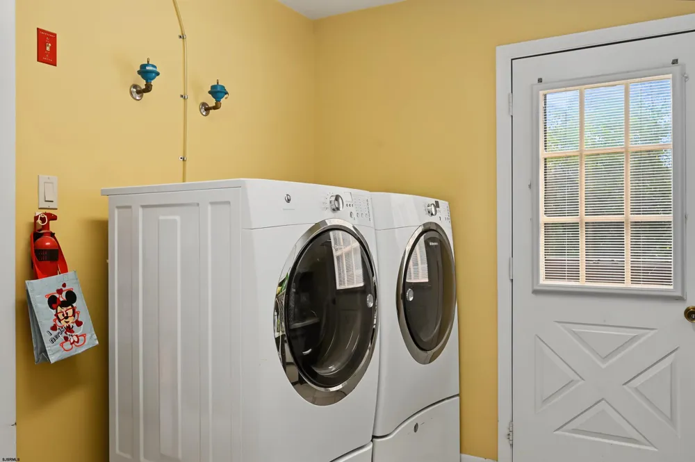 4030 Ridge Ave Egg Harbor Township, NJ 08234