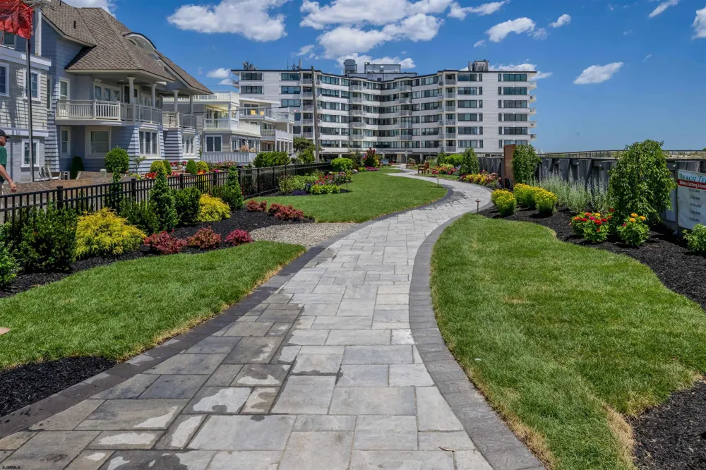 111 S 16th Ave Longport, NJ 08403
