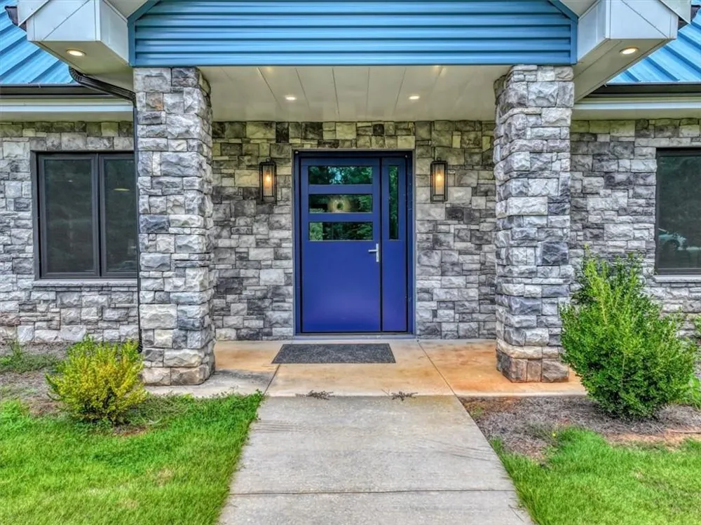 40 Red Oak Circle Buchanan, GA 30113