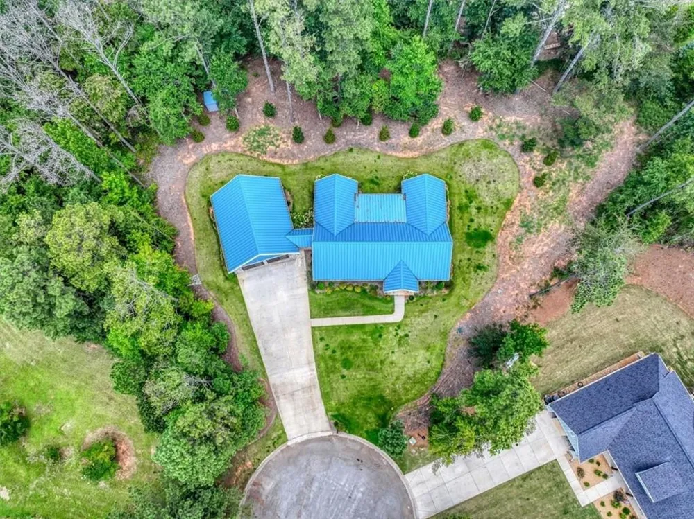 40 Red Oak Circle Buchanan, GA 30113