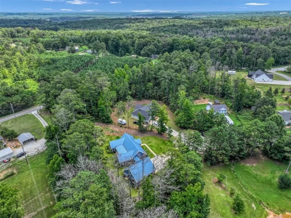 40 Red Oak Circle Buchanan, GA 30113