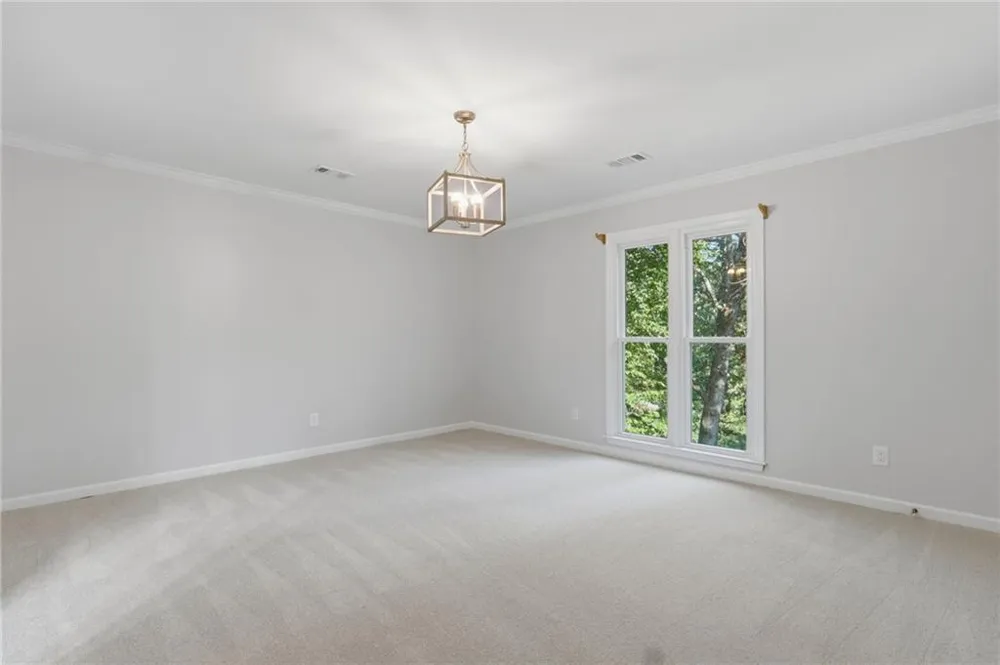 2040 Shallowford Park Manor Roswell, GA 30075