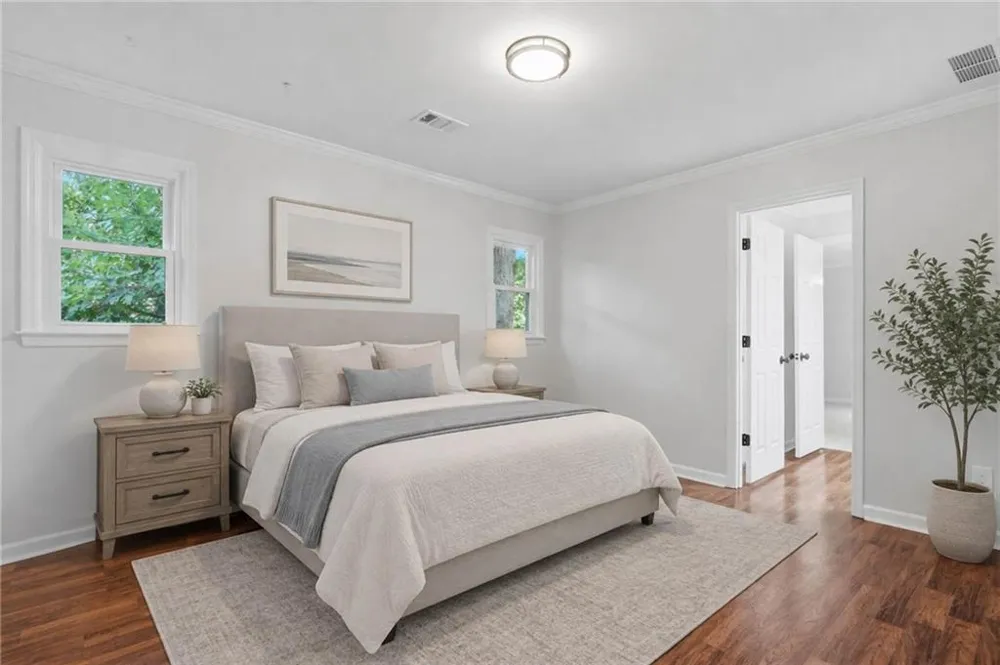2040 Shallowford Park Manor Roswell, GA 30075