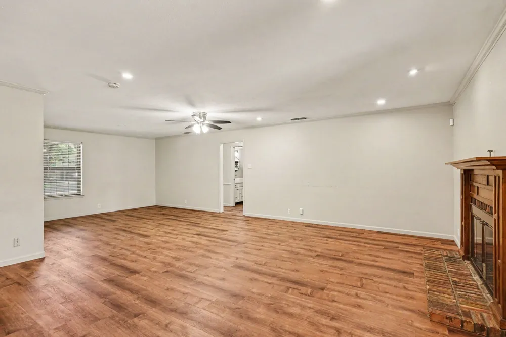 1510 Surry Place Drive Cleburne, TX 76033
