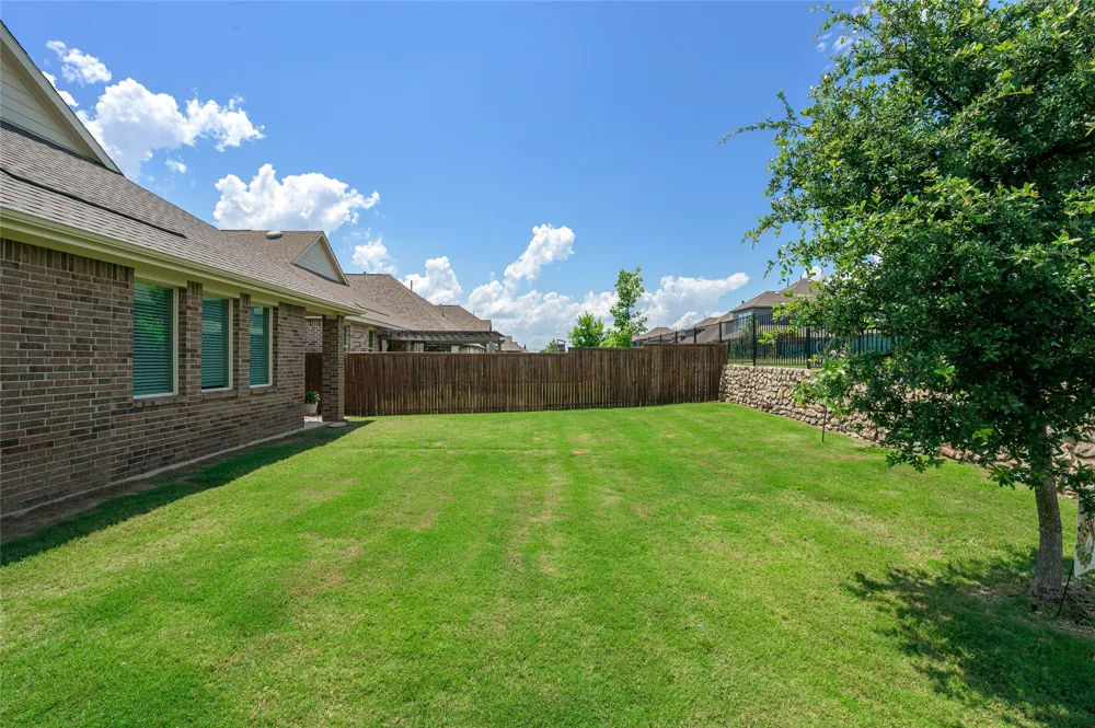 5829 Pensby Drive Celina, TX 76227