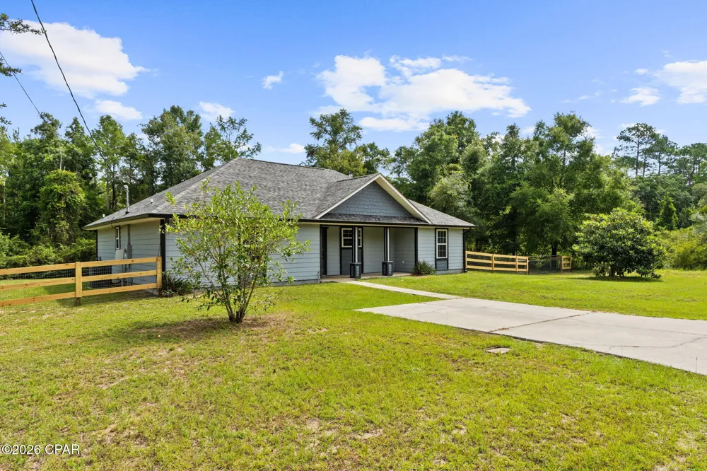 2060 Apollo Drive Chipley, FL 32428