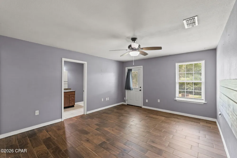2060 Apollo Drive Chipley, FL 32428