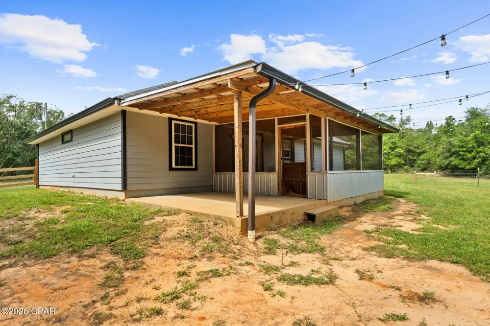 2060 Apollo Drive Chipley, FL 32428