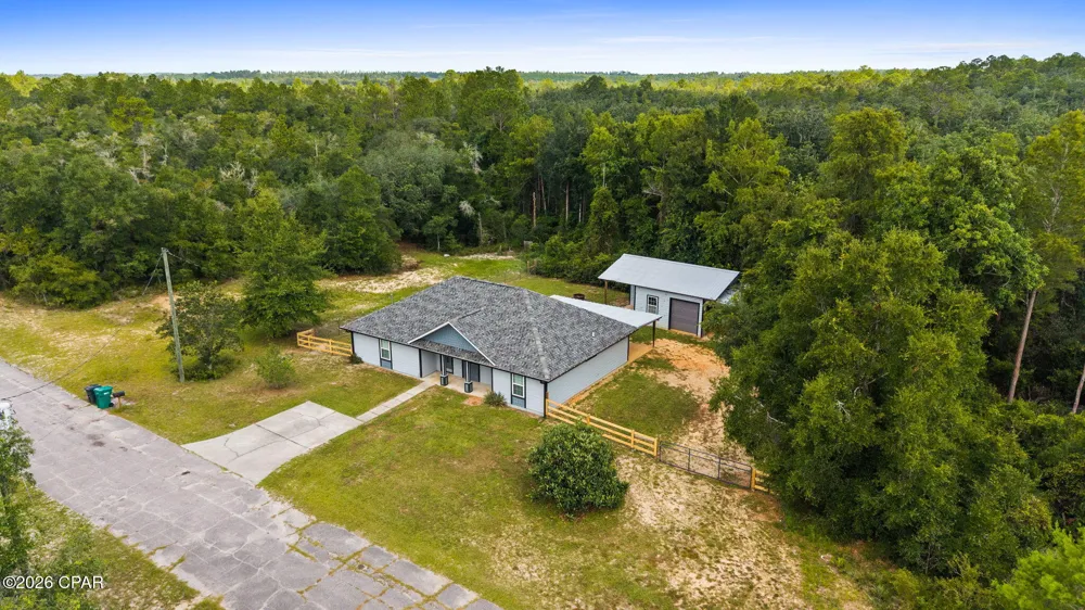 2060 Apollo Drive Chipley, FL 32428