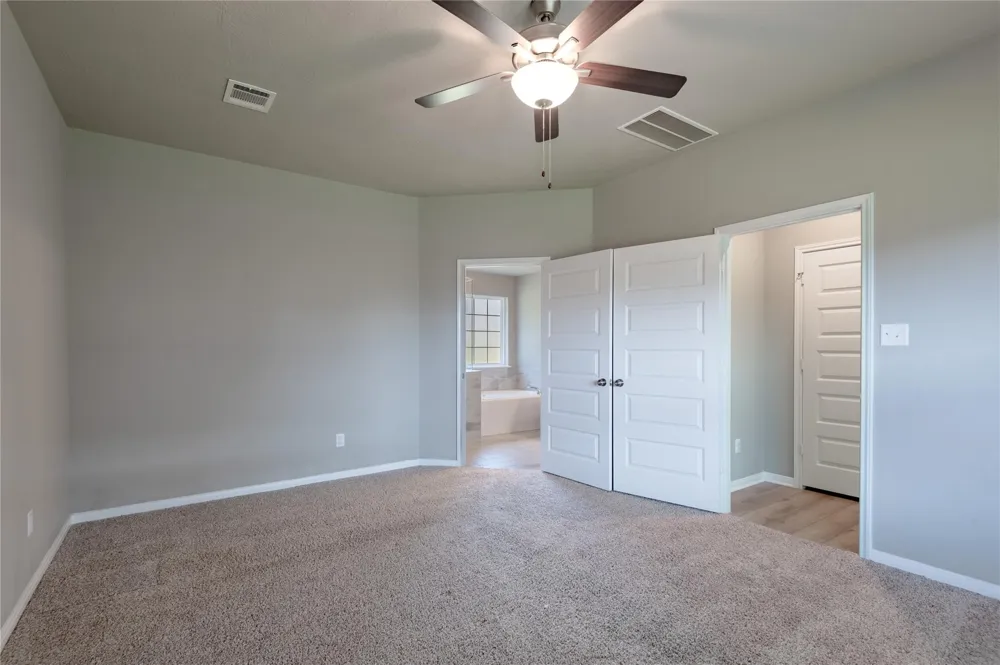 3722 Sage Lane Huntsville, TX 77340