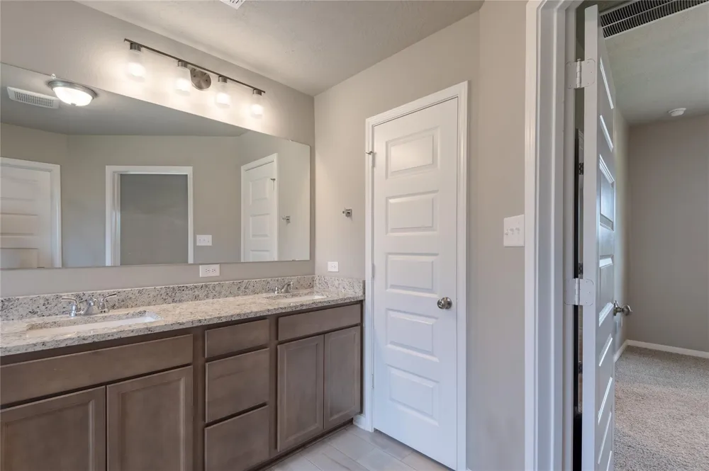 3722 Sage Lane Huntsville, TX 77340