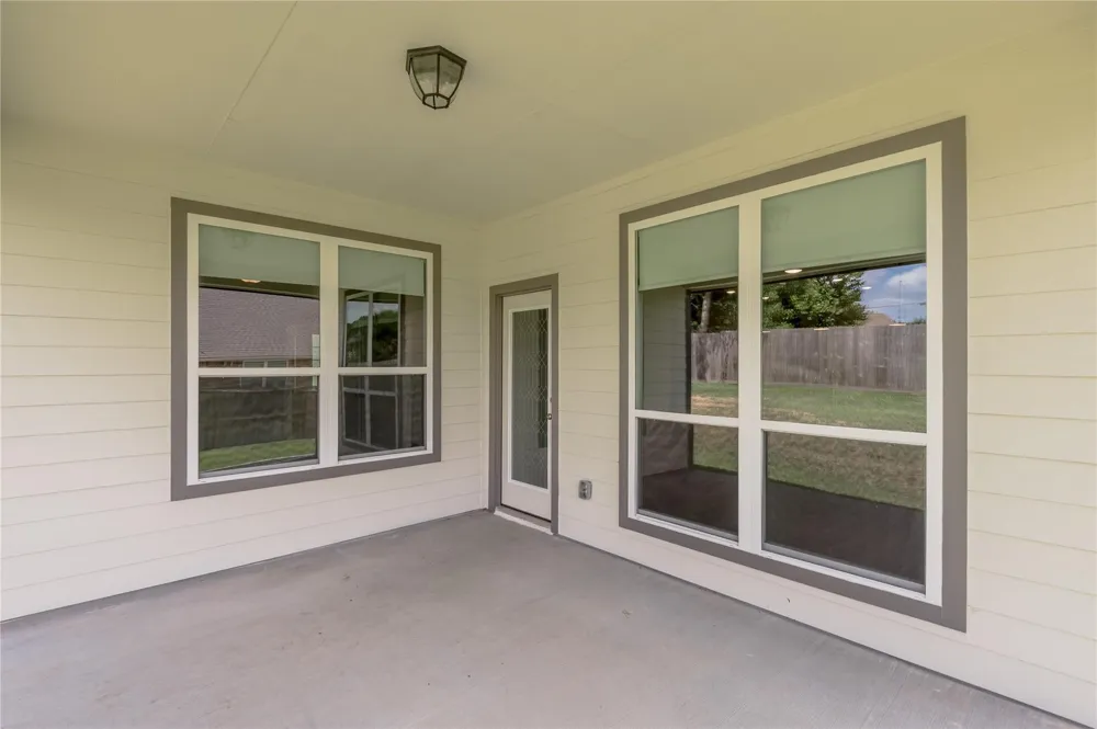 3722 Sage Lane Huntsville, TX 77340