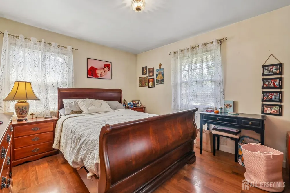 57 Gurley Road Edison, NJ 08817