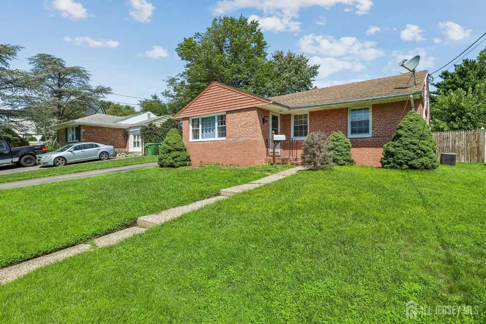 57 Gurley Road Edison, NJ 08817