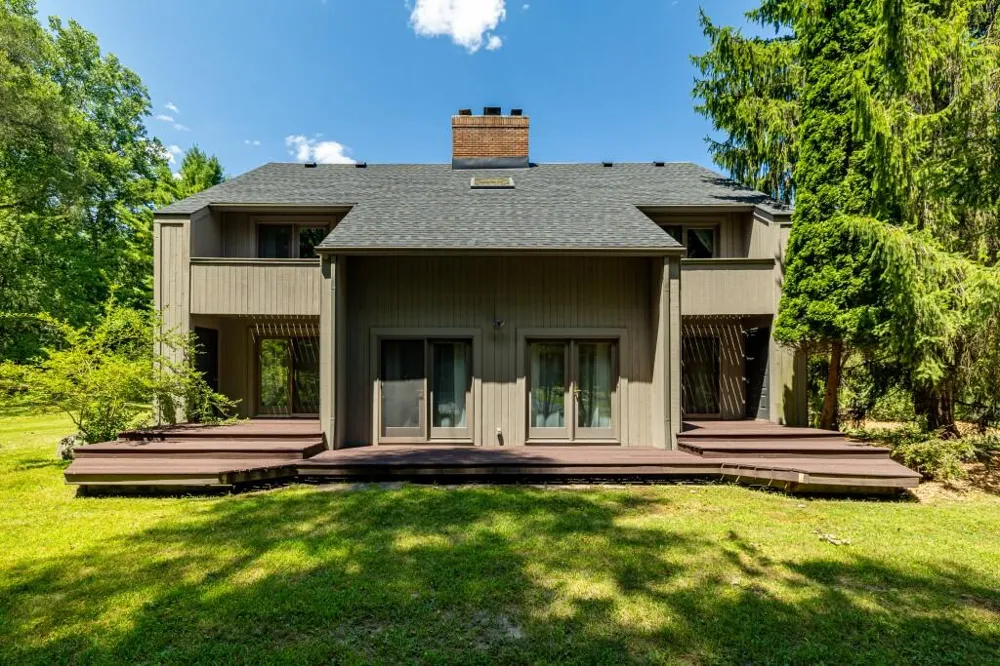 3447 River Pines Drive Ann Arbor, MI 48103