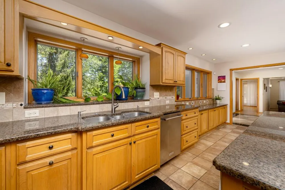 3447 River Pines Drive Ann Arbor, MI 48103