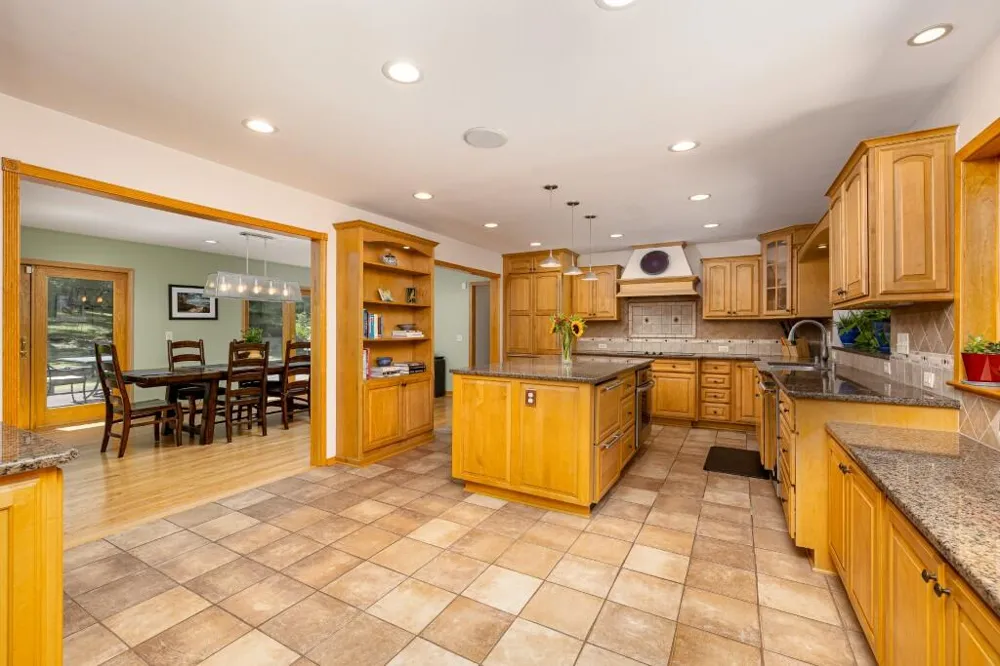 3447 River Pines Drive Ann Arbor, MI 48103
