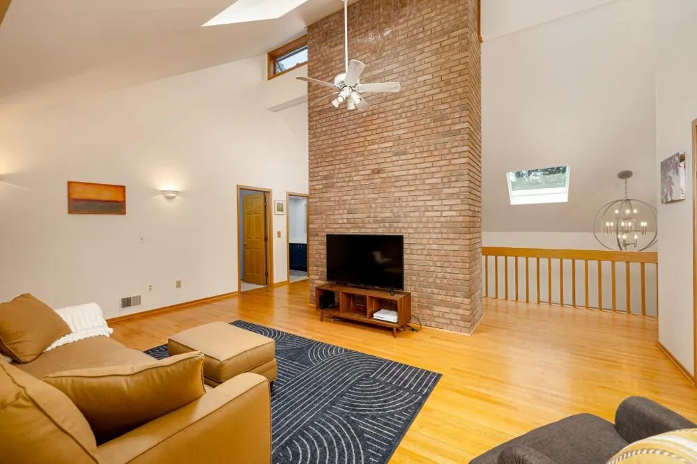 3447 River Pines Drive Ann Arbor, MI 48103